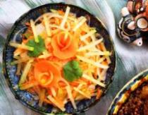 Salata sa rotkvicama i šargarepom: recepti sa fotografijama